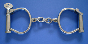 [ Darby handcuffs ]