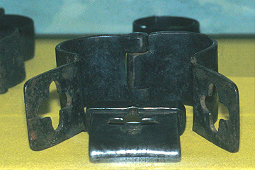 shackle